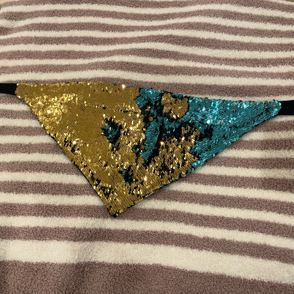 Sequin bandana face covering triangle scarf